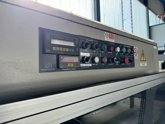 Used Shrink Wrapper SMI Apet 132/B photo 2