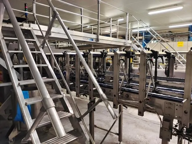 Used Shrink Wrapper SMI SK 300F photo 4
