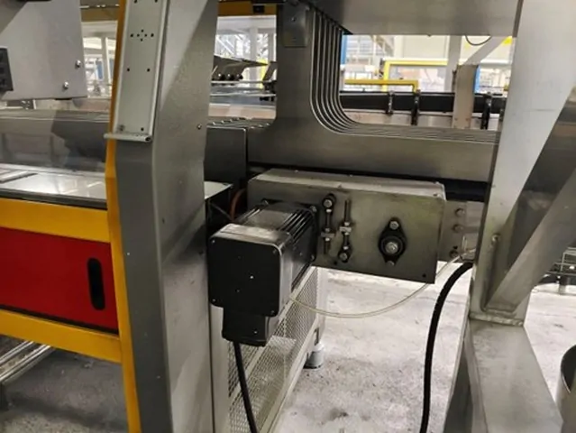Used Shrink Wrapper SMI SK 300F photo 8