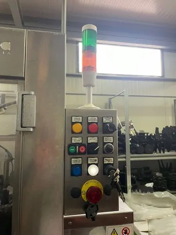 Lavadora-Secadora Tardito Washer-Dryer Tardito RL2 Usada — linha de engarrafamento usada para Washer-Dryers