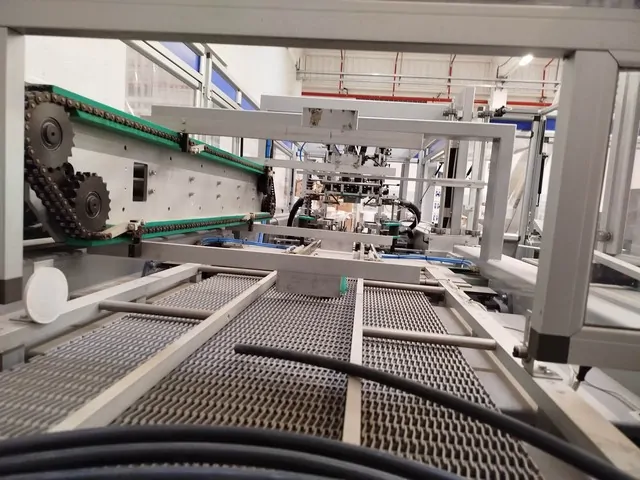 Wrap Around Novopac Wrap Around Novopac Vf 1 Usada — linha de engarrafamento usada para Wrap Arounds